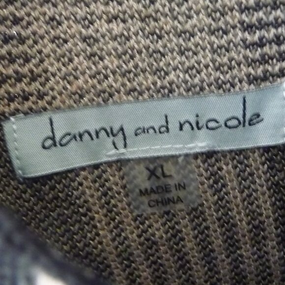 DANNY AND NICOLE SWEATER DRESS SIZE XL - Picture 8 of 8